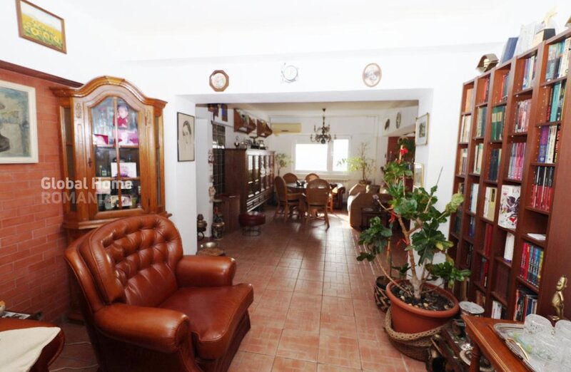 Titulescu, Piata Victorie, 4 camere 94 mp, et. 10, decomandat, 2 balcoane,