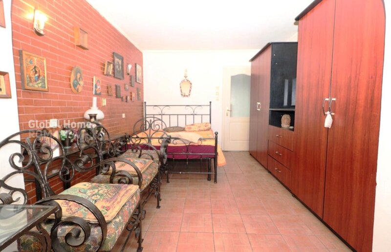 Titulescu, Piata Victorie, 4 camere 94 mp, et. 10, decomandat, 2 balcoane,
